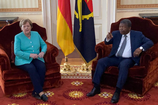 La chancelière allemande Angela Merkel à Luanda, avec Joao Lourenço, le 7 février 2020.
