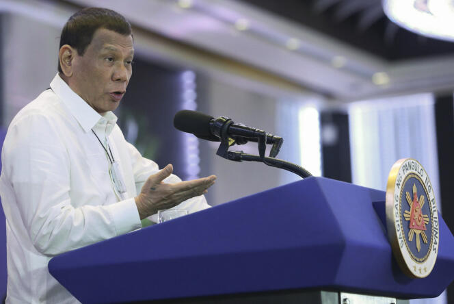 Le président philippin Rodrigo Duterte à Manille, le 10 février.