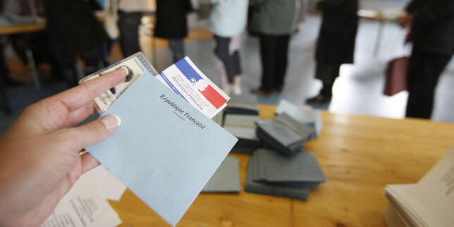 Municipales : « Comment le Président Macron justifie-t-il que seulement certains étrangers aient le droit de vote aux élections locales ? »