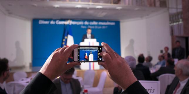 Laïcité : le plan de lutte de Macron contre le « séparatisme »