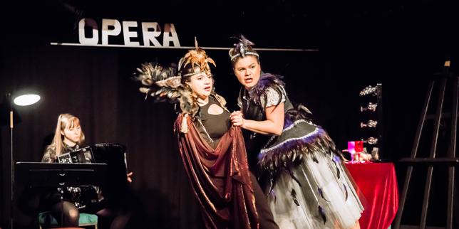 Les noces joyeuses du classique et de la chanson dans « Opérapiécé »