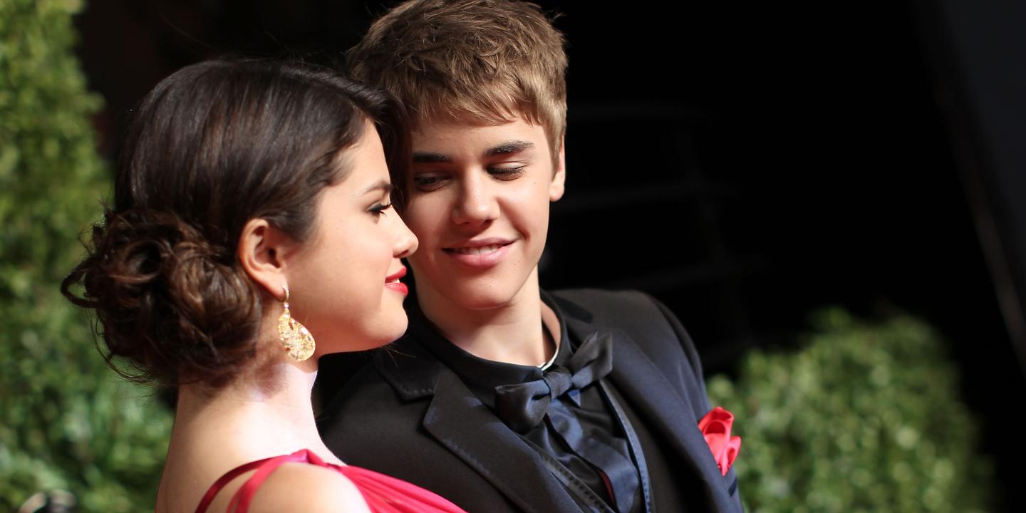 Selena Gomez And Justin Bieber Settle Their Accounts By Interposed