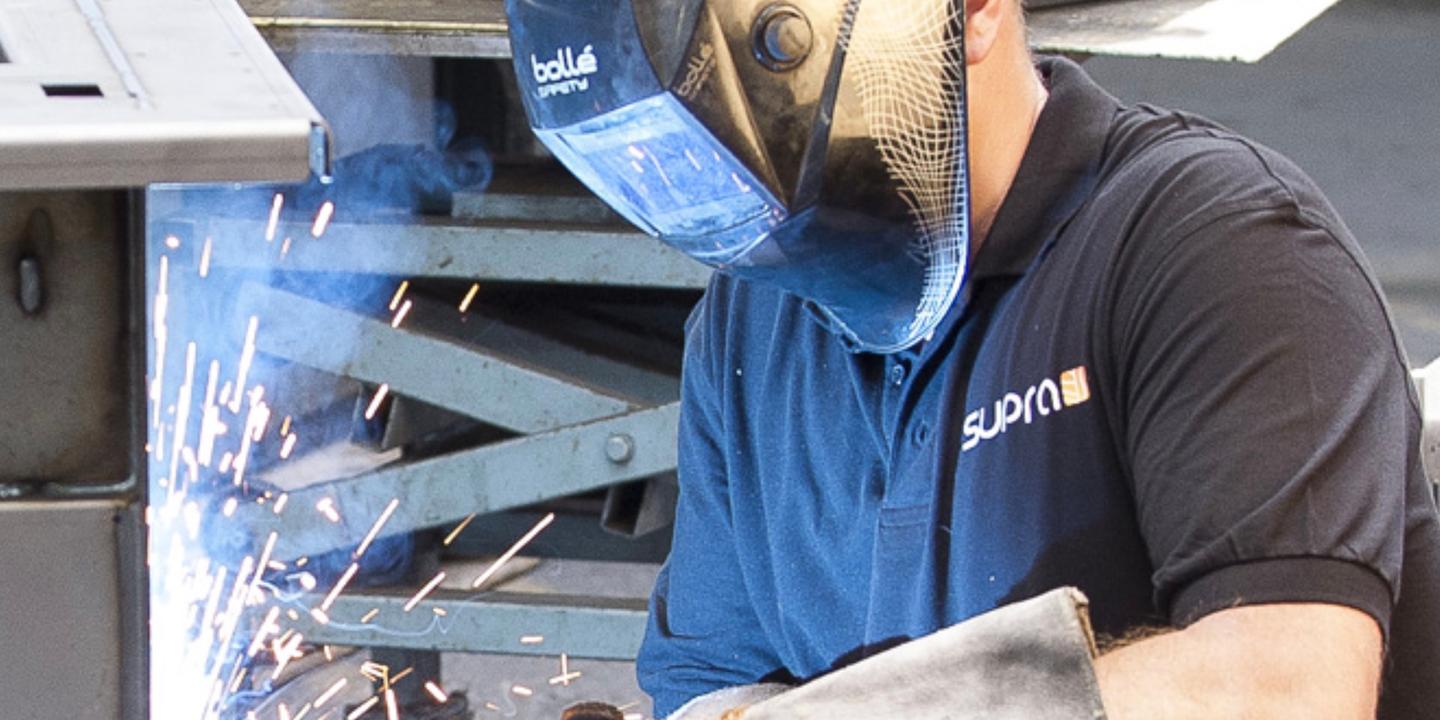 Fabricant De Poele A Bois En Espagne Le Fabricant De Poeles Supra Passe Sous Pavillon Espagnol