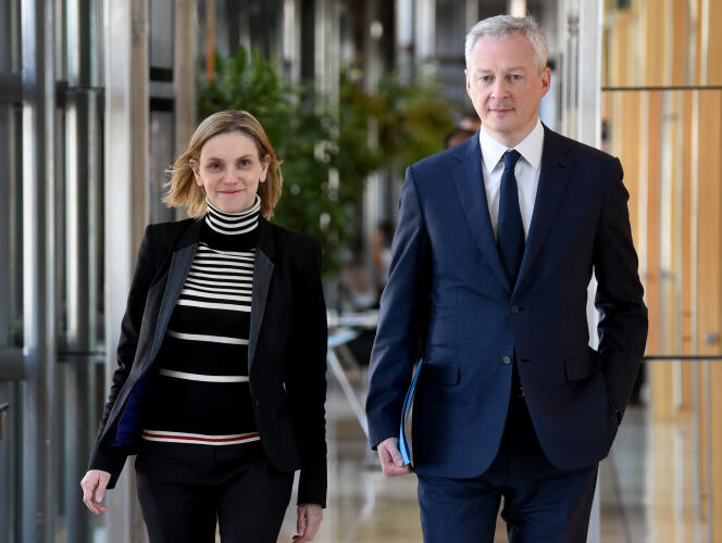 Le ministre de l’économie, Bruno Le Maire, et sa secrétaire d’Etat, Agnès Pannier-Runacher, à Bercy (Paris), le 21 février.