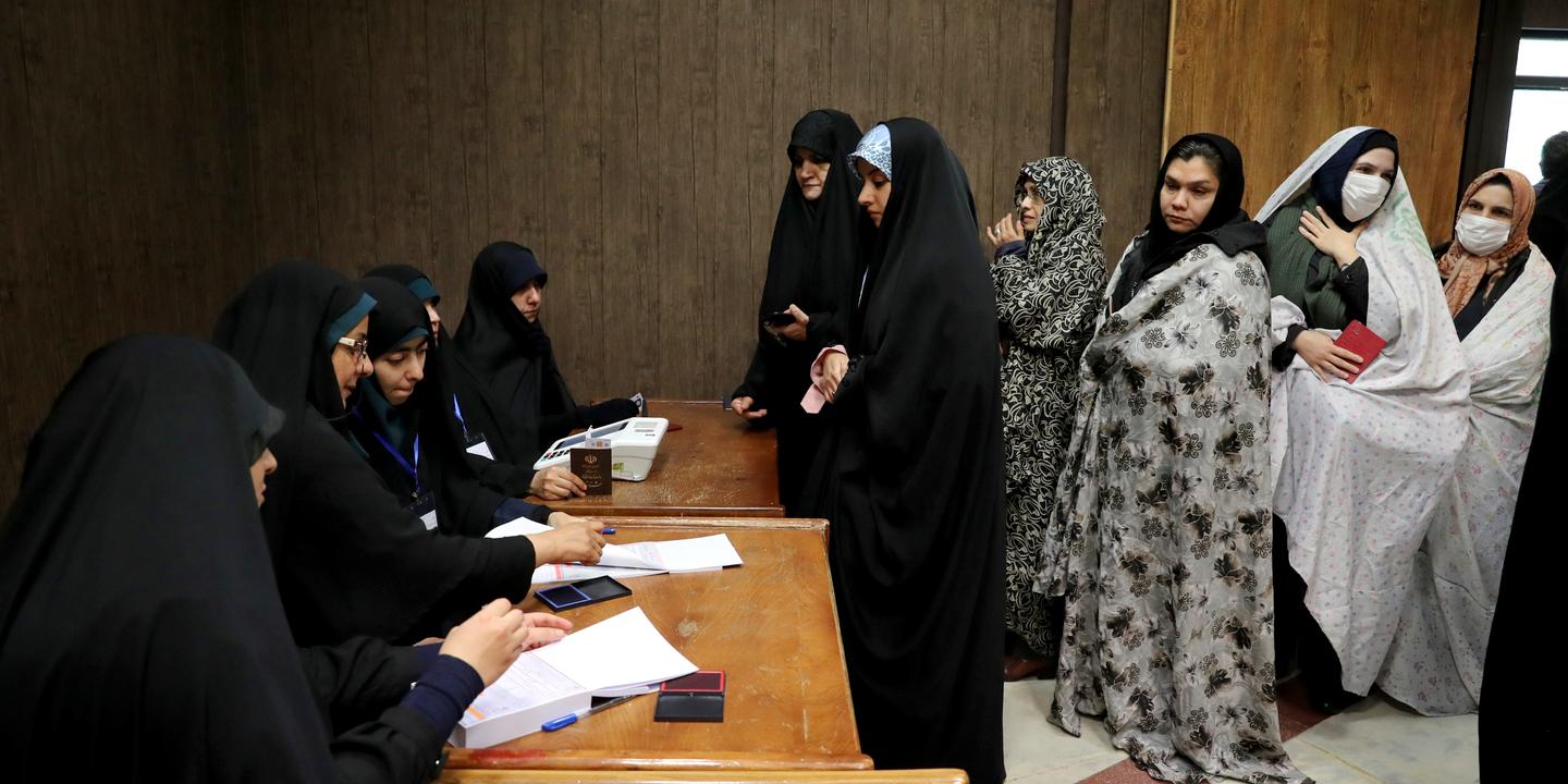 La victoire des conservateurs iraniens aux législatives annonce la fin de l’ère Rohani