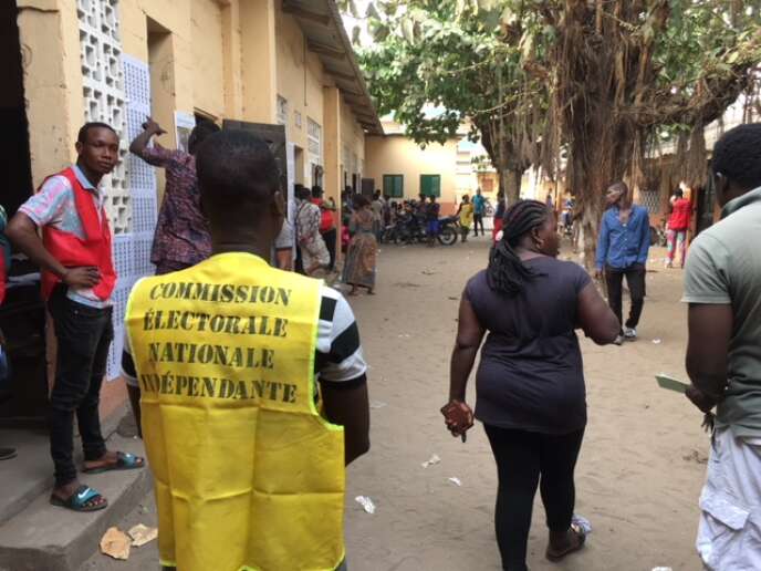 Un bureau de vote dans le quartier de Bè-Bassadji, à Lomé, le 22 février.