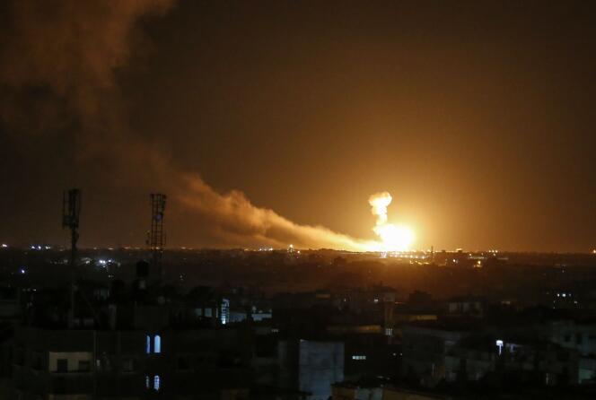 Explosion à Rafah, dans la partie sud de la bande de Gaza, où l’armée israélienne a revendiqué des frappes aériennes, dimanche 23 février.