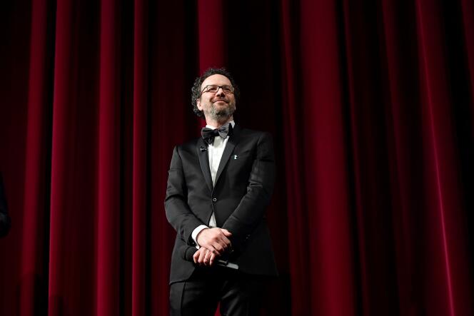 Carlo Chatrian, nouveau directeur artistique du Festival du film de Berlin, lors de la cérémonie d’ouverture de la 70e édition, le 20 février 2020.