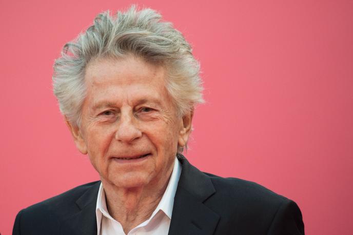 Roman Polanski explique notamment qu’il doit « protéger sa famille, sa femme et ses enfants, à qui on fait subir injures et affronts ».