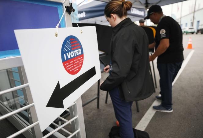 Un colegio electoral en Universal City, California, el 27 de febrero de 2020. 