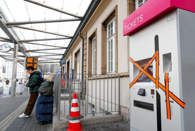 Les distributeurs de billets vont progressivement être retirés à Luxembourg, le samedi 29 février.