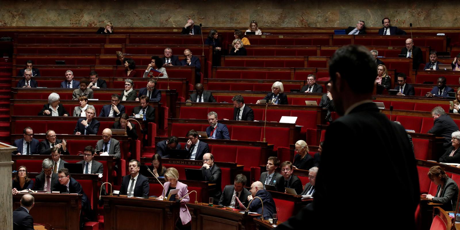 Réforme des retraites  après l’usage du 49.3, l’examen des motions de