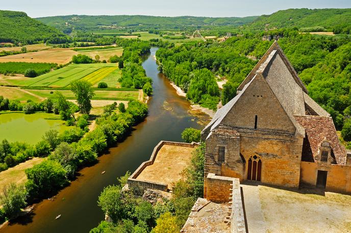 Vue de la vallée de la Dordogne depuis le château de Beynac.
