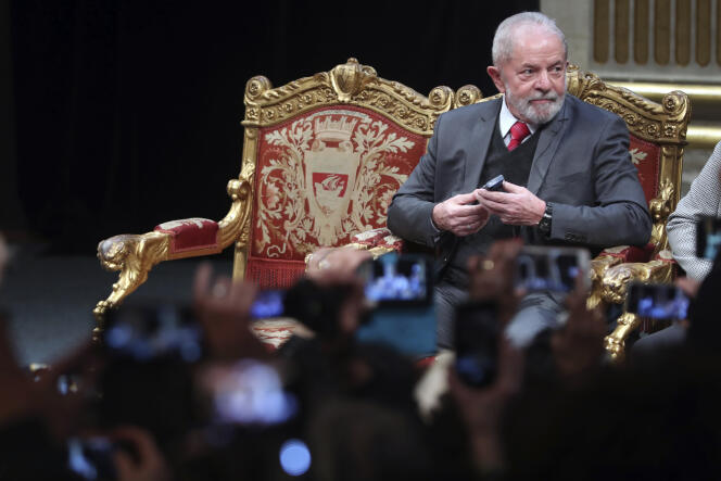 L’ancien président brésilien Luiz Inacio Lula da Silva assiste à une cérémonie pour recevoir la citoyenneté d’honneur de Paris, en mars 2020.
