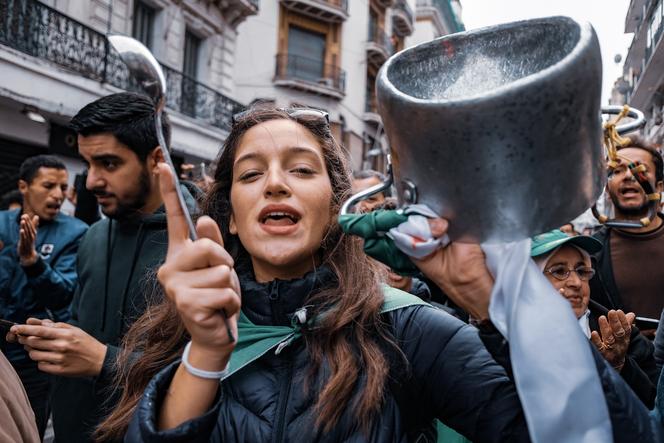 Manifestation à Alger le 13 décembre 2019 pour le 43e vendredi consécutif du Hirak.