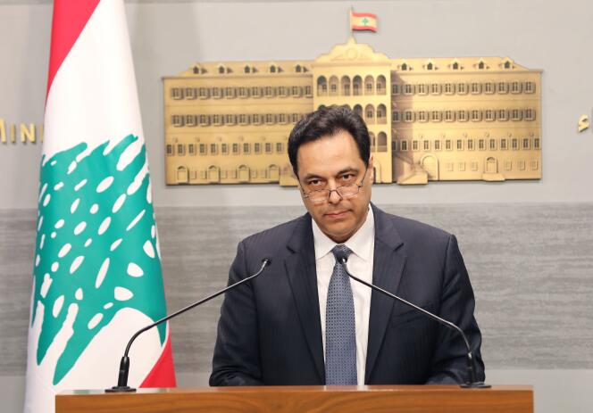 Le premier ministre libanais, Hassan Diab, lors de sa déclaration au palais gouvernemental, le 7 mars à Beyrouth.