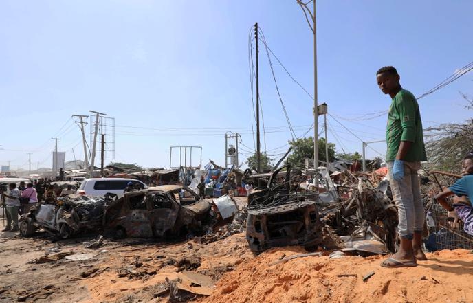 Après un attentat à la voiture piégée à Mogadiscio, le 28 décembre 2019.