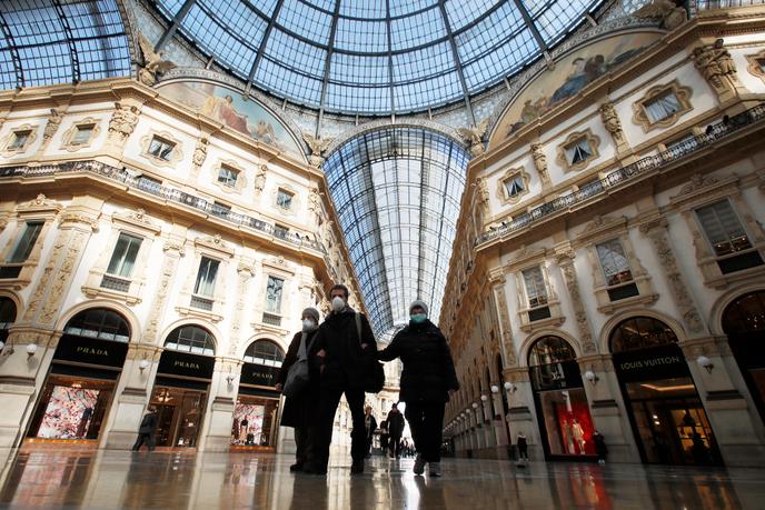 Coronavirus Dans Le Nord De L Italie Comment Les Habitants Confines Gerent Le Quotidien