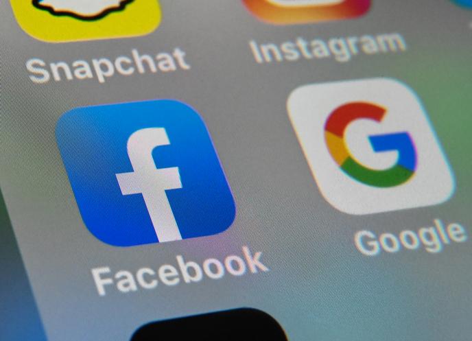 L’argent sera réparti entre les quelque 300 membres de l’Alliance de la presse d’information générale, qui devront chacun nouer un accord avec Google.