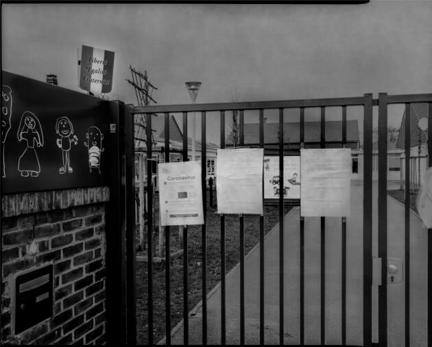 A La-Croix-Saint-Ouen, l’école est fermée. La commune a enregistré quatre cas confirmés de contamination.
