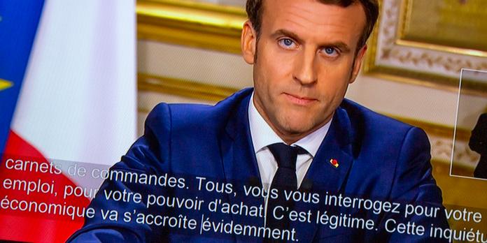 pic Clavier Dactylo Discours Macron l art discret de la velotypie mis en lumiere par le sous titrage hasardeux du discours de macron