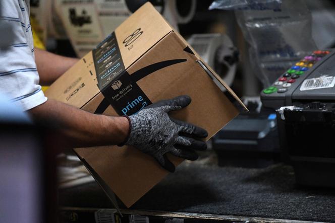 Dans un centre de distribution d’Amazon à Baltimore (Maryland), en avril 2019.