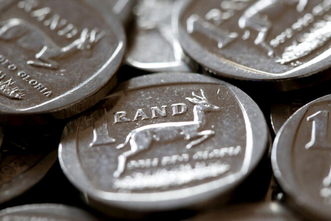 Des rands, la monnaie sud-africaine.
