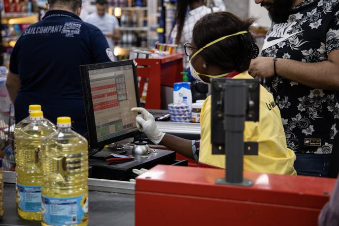 Dans un supermarché de Ouagadougou, le 16 mars 2020.