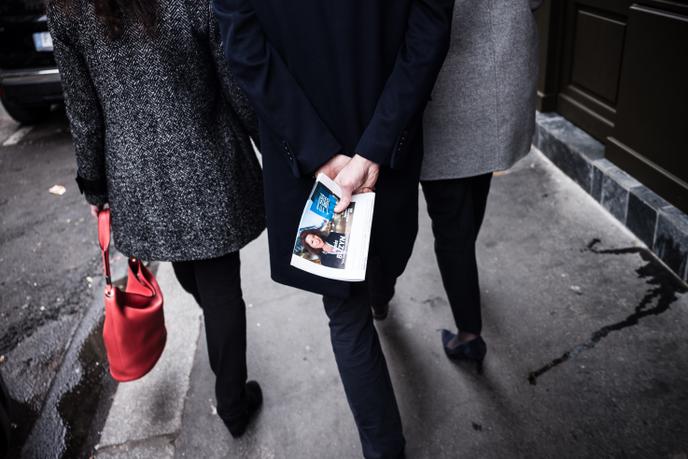 Un déplacement d’Agnès Buzyn pendant sa campagne à Paris, le 23 février.