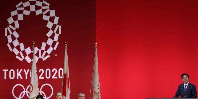 Report des Jeux olympiques : la décision du Japon entachée par un manque d’anticipation et des calculs politiques