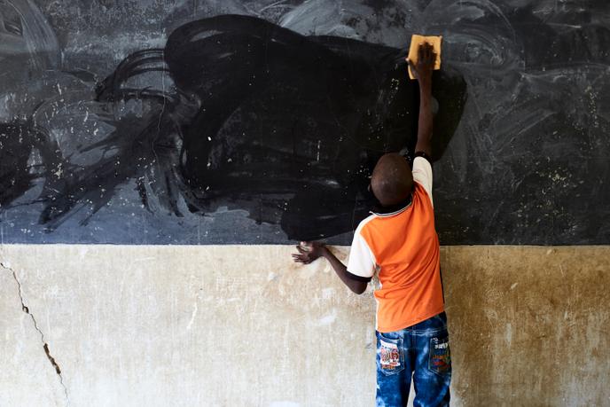 Depuis le début de la crise du coronavirus en Afrique, plus de 1,3 milliard de jeunes sont empêchés d’aller à l’école. Ici à Ségou, au Mali, le 1er octobre 2019.