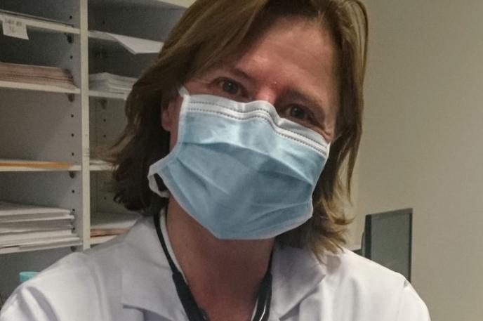 Véronique Manceron, internist-infectiologist, Max-Fourestier hospital, Nanterre (Hauts-de-Seine).