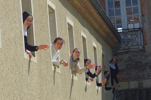 Les vingt-sept sœurs de l’abbaye de Boulaur (Gers) n’ont pas vu leur quotidien bouleversé par le confinement.