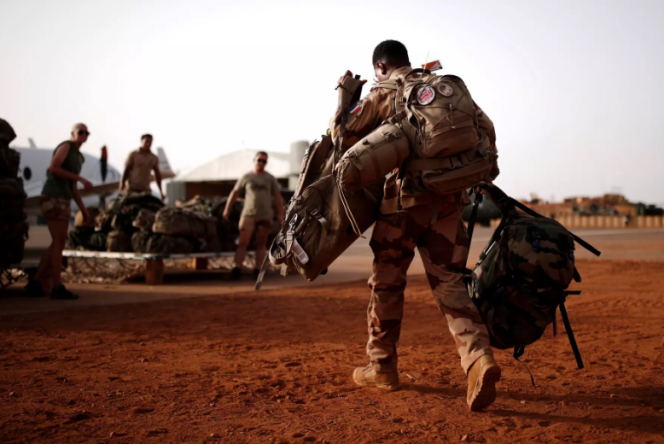 Des soldats français de l’opération « Barkhane » à Gao, au Mali, en août 2019.