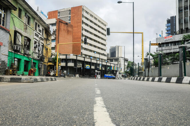 Le quartier central des affaires déserté à Lagos, le 31 mars 2020.