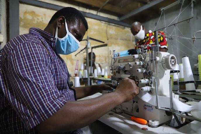 Coronavirus En Cote D Ivoire Steven Couturier Reconverti Dans