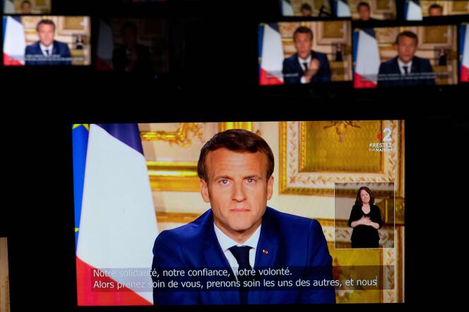 Emmanuel Macron lors de son allocution télévisée lundi 13 avril.