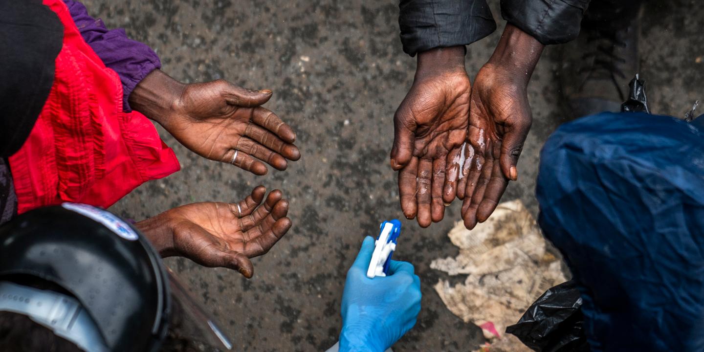 Coronavirus Emmanuel Macron Plaide Pour Une Annulation De