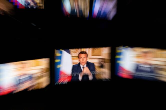 Discours télévisé d’Emmanuel Macron depuis l’Elysée, le 13 avril.