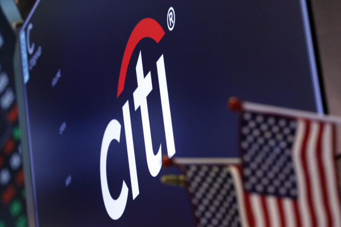 Le profit de Citigroup a plongé de 46,6 % après une provision de 7 milliards de dollars pour parer aux futurs impayés des clients.
