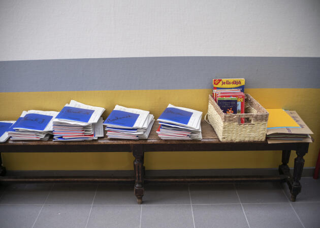 Les kits scolaires sont accompagnés d’un support de lecture, pour se distraire : un livre ou un numéro de « J’aime lire ».