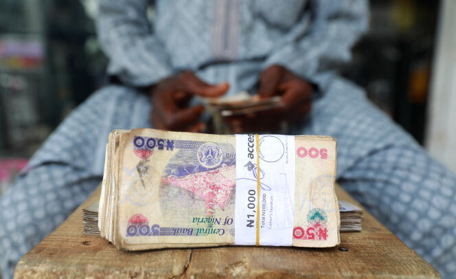 Liasse de nairas, la monnaie du Nigeria, l’un des trois poids lourds économiques du continent, avec l’Afrique du Sud et l’Angola.