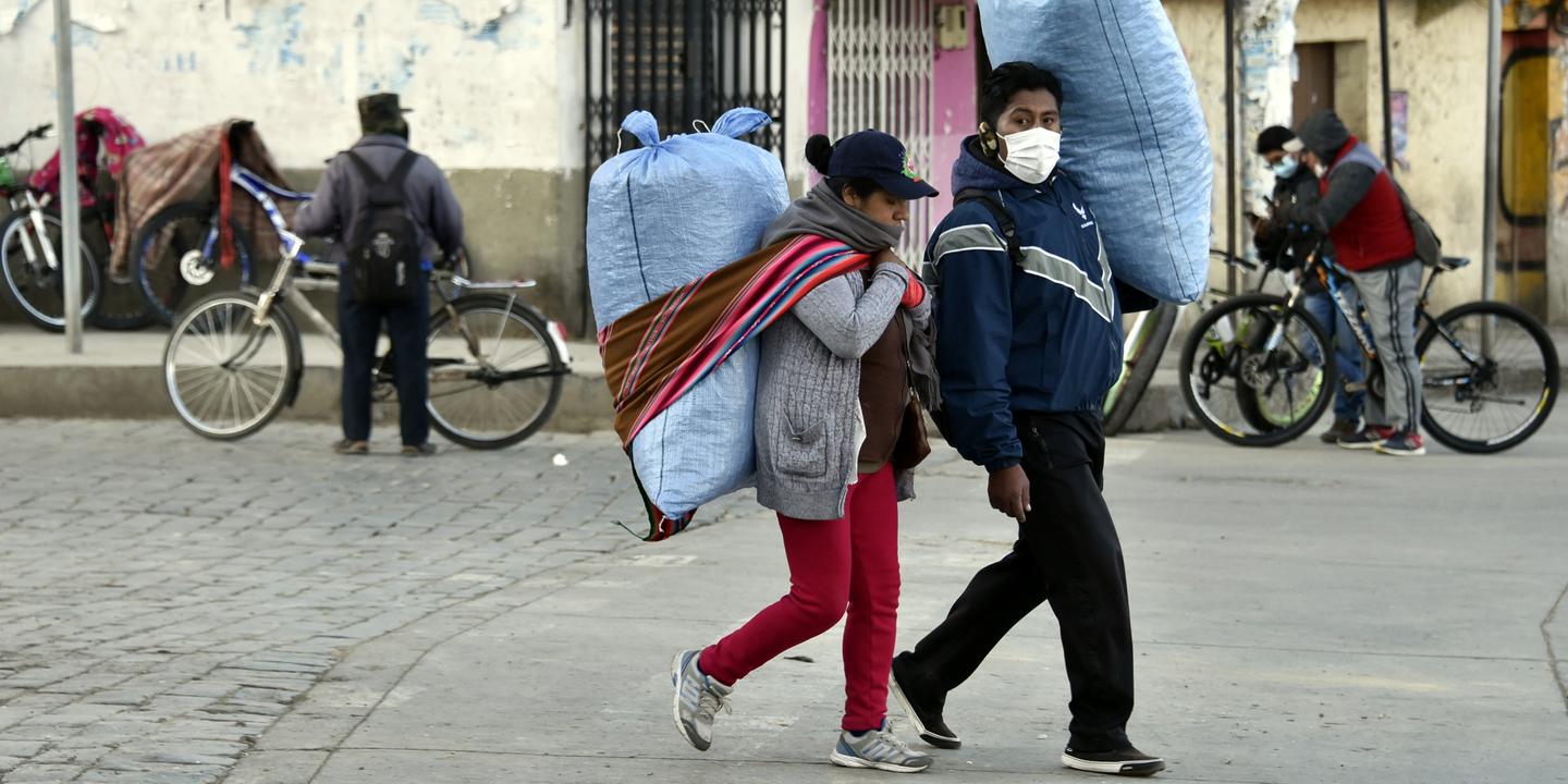 La crise sanitaire ravive les tensions politiques en Bolivie