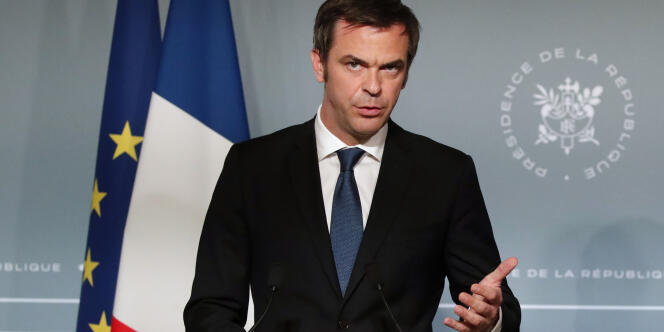 Le ministre de la santé, Olivier Véran, après le conseil des ministres, le 2 mai à l’Elysée.