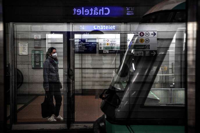 La RATP va tester des caméras « intelligentes » pour mesurer le taux de port du masque dans la station Châtelet