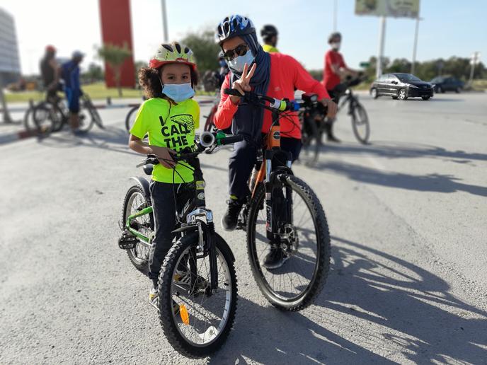 A Tunis Les Cyclistes Profitent Du Confinement Pour S Affirmer