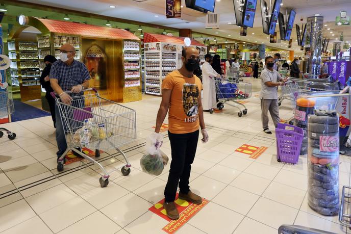 Dans un centre commercial à Riyad, en Arabie saoudite, le 2 mai.