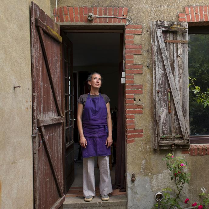 Emmanuelle, cuisinière, devait reprendre un emploi à Nantes pour la saison, le 5 mai à Indre (Pays de la Loire).