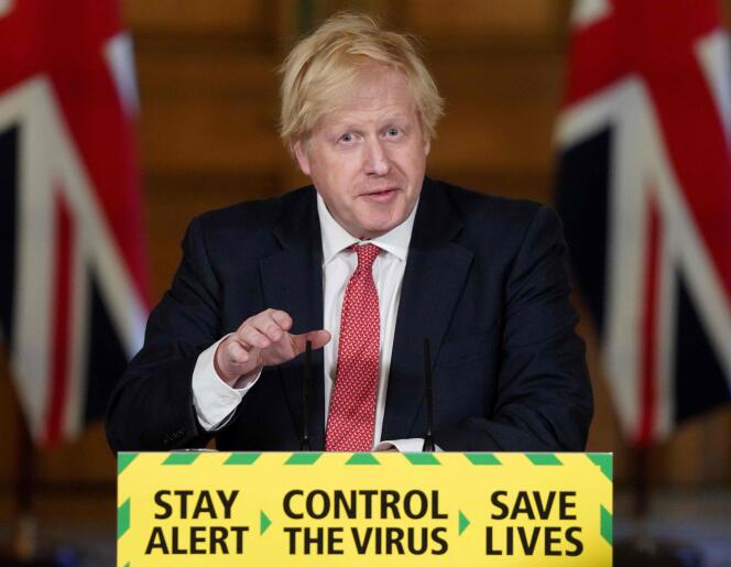 Boris Johnson lors d’une conférence de presse par visioconférence au 10 Downing Street à Londres, le 11 mai.