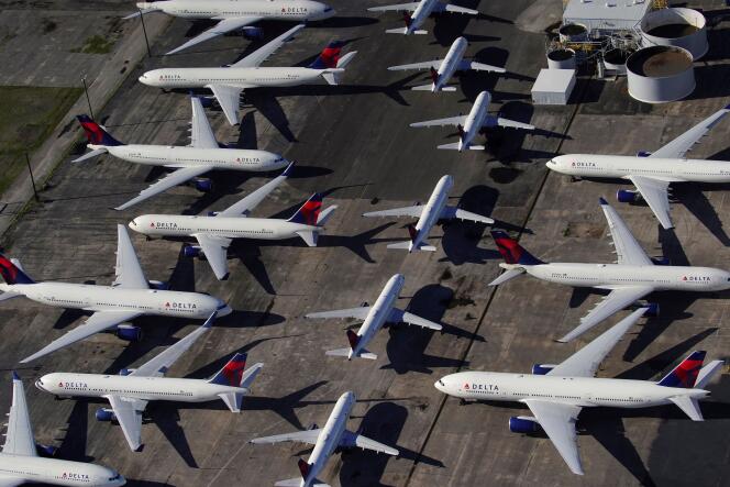 Des avions de la compagnie américaine Delta Airlines sur le tarmac de l’aéroport international de Birmingham, dans l’Alabama, le 25 mars.